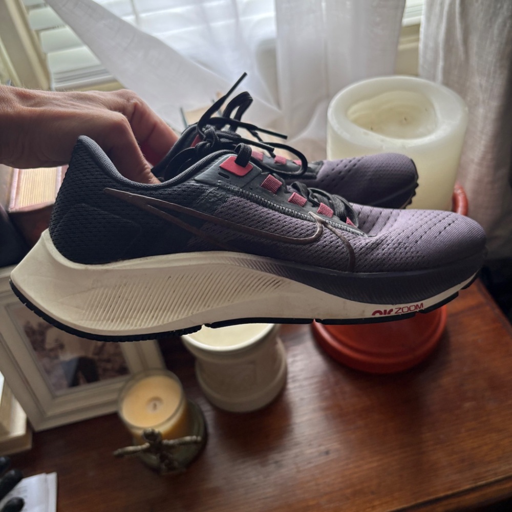 Nike Pegasus Running Shoe - Picture 3 of 4